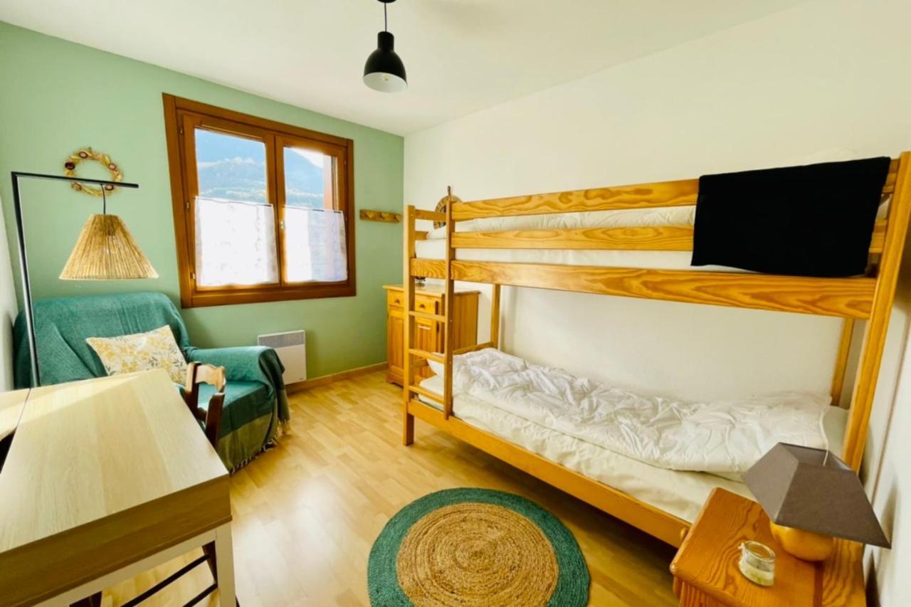 Flat appartement 43 m with balcony in Briançon Exterior foto